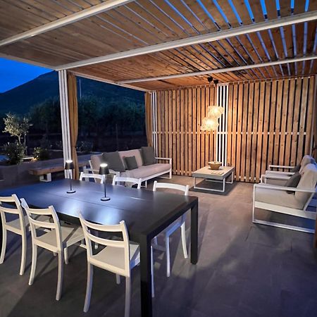 Villa Santareddi กัสเตลลุซโซ ภายนอก รูปภาพ
