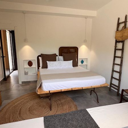 Villa Santareddi กัสเตลลุซโซ ภายนอก รูปภาพ