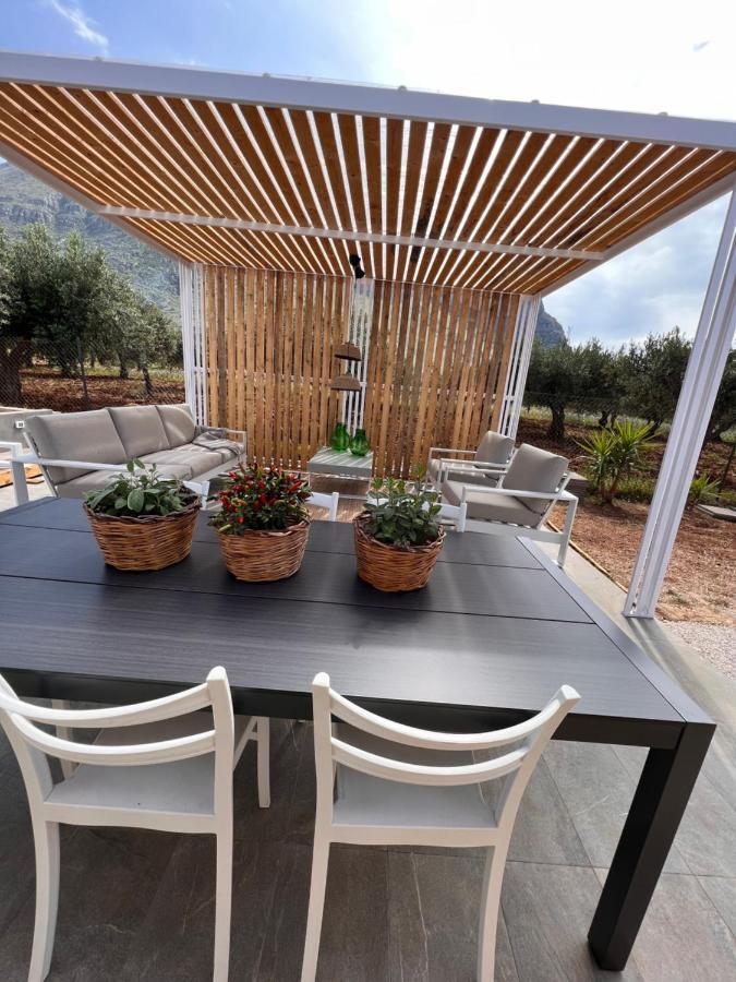 Villa Santareddi กัสเตลลุซโซ ภายนอก รูปภาพ
